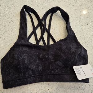 NWT Lululemon Women's  Black Sports Bra; Size 2